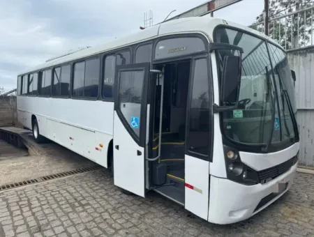Ônibus COMIL VERSATILE VW 17.230 JM 2009 seminovo à venda, código 1638 - foto 01