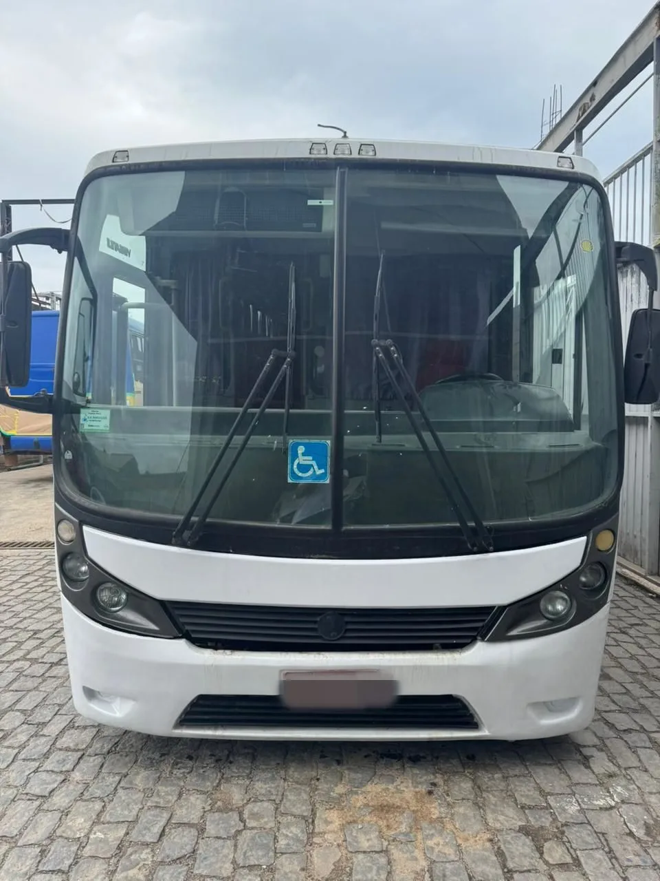 Ônibus COMIL VERSATILE VW 17.230 JM 2009 seminovo à venda, código 1638 - foto 02