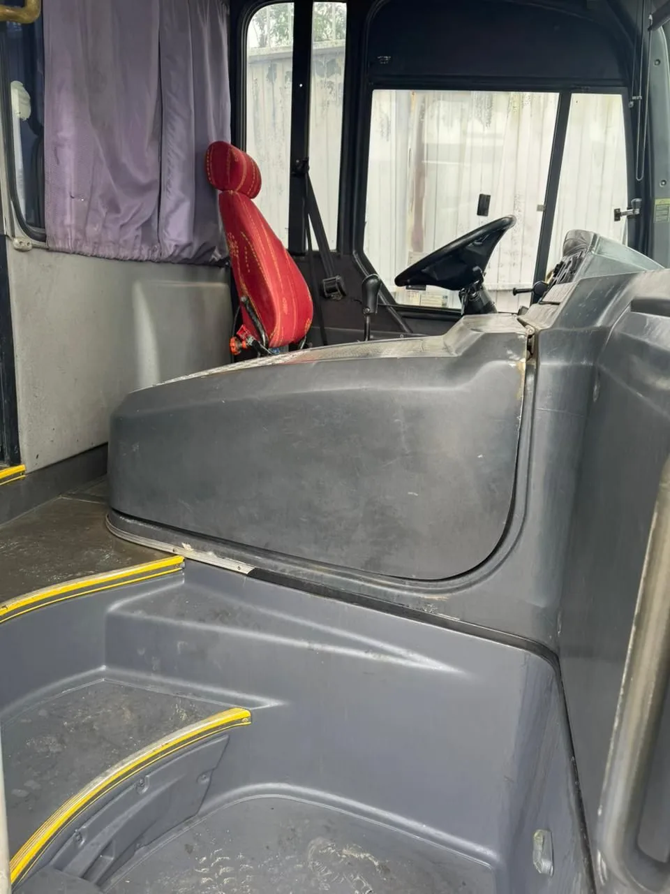 Ônibus COMIL VERSATILE VW 17.230 JM 2009 seminovo à venda, código 1638 - foto 04