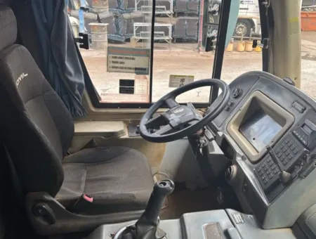 Ônibus COMIL VERSATILE VW 17.230 JM 2014 seminovo à venda, código 1619 - foto 05