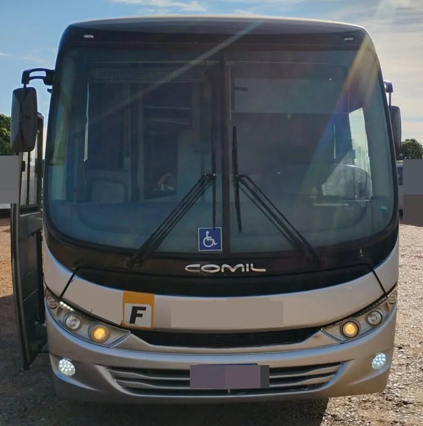 Ônibus COMIL VERSATILLE GOLD VW 17.230 JM 2021 seminovo à venda, código 874 - foto 02