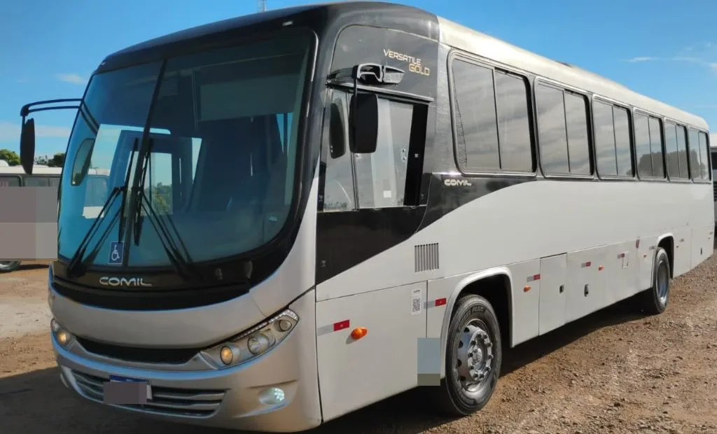 Ônibus COMIL VERSATILLE GOLD VW 17.230 JM 2021 seminovo à venda, código 874 - foto 03