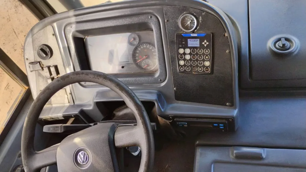 Ônibus COMIL VERSATILLE GOLD VW 17.230 JM 2021 seminovo à venda, código 874 - foto 07