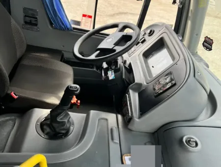 Ônibus COMIL VERSATILLE VW 17.230 JM 2022 seminovo à venda, código 98 - foto 05