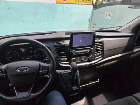 Ônibus FORD TRANSIT EXECUTIVA JM 2024 seminovo à venda, código 1718 - foto 04