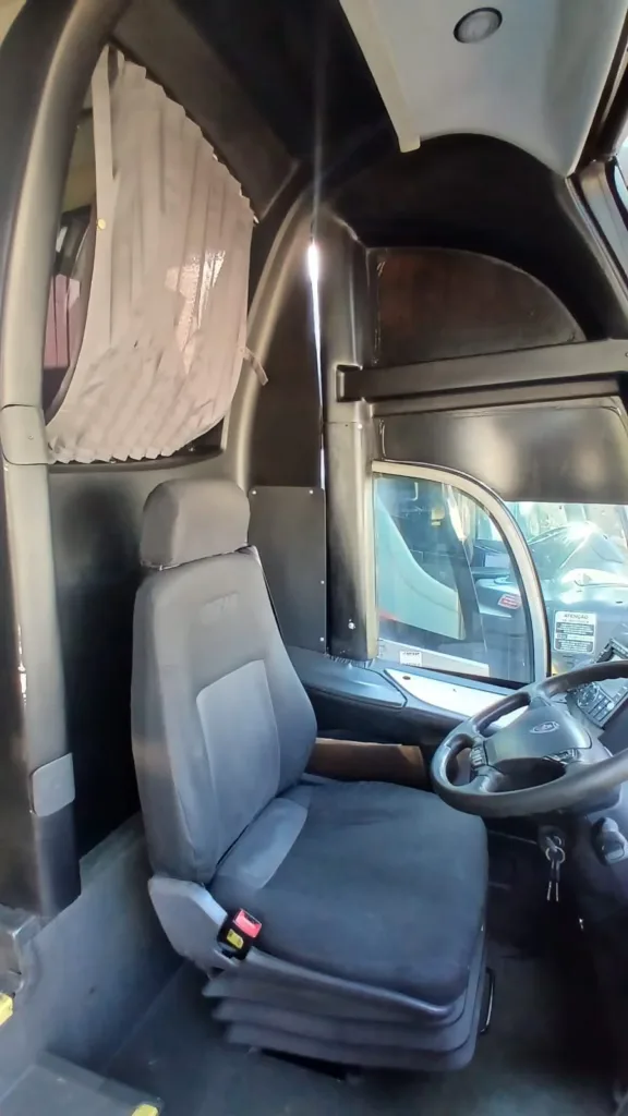 Ônibus IRIZAR I6 SCANIA K360 JM 2014 seminovo à venda, código 1268 - foto 09