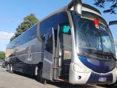 Ônibus IRIZAR PB MB O500 RSD JM 2010 seminovo à venda, código 1332 - foto 01