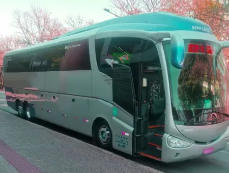 Ônibus IRIZAR PB SCANIA K380 JM 2011 seminovo à venda, código 1269 - foto 01