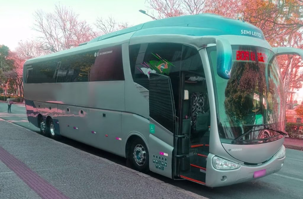 Ônibus IRIZAR PB SCANIA K380 JM 2011 seminovo à venda, código 1269 - foto 01