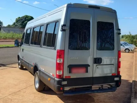 Ônibus IVECO DAILY 55C17 EXECUTIVA JM 2013 seminovo à venda, código 1454 - foto 04