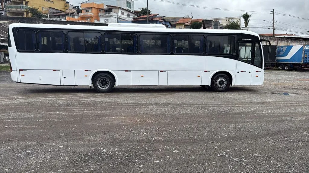 Ônibus MARCOPOLO IDEALE 770 VW 17.230 JM 2012 seminovo à venda, código 1594 - foto 02