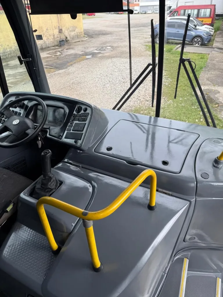 Ônibus MARCOPOLO IDEALE 770 VW 17.230 JM 2012 seminovo à venda, código 1594 - foto 04