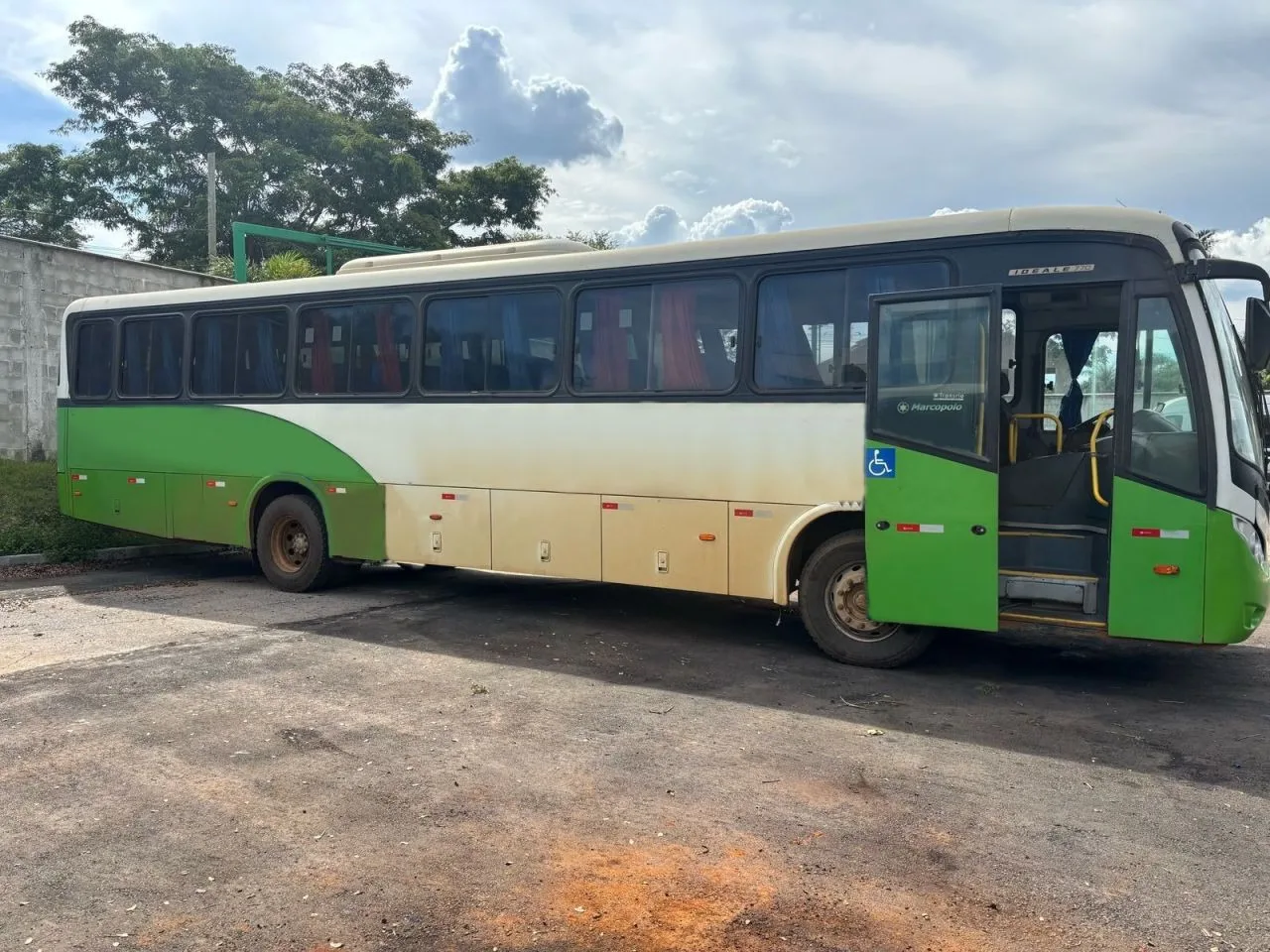 Ônibus MARCOPOLO IDEALE 770 VW 17.230 JM 2013 seminovo à venda, código 1351 - foto 02
