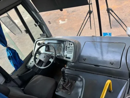 Ônibus MARCOPOLO IDEALE 770 VW 17.230 JM 2013 seminovo à venda, código 1351 - foto 05