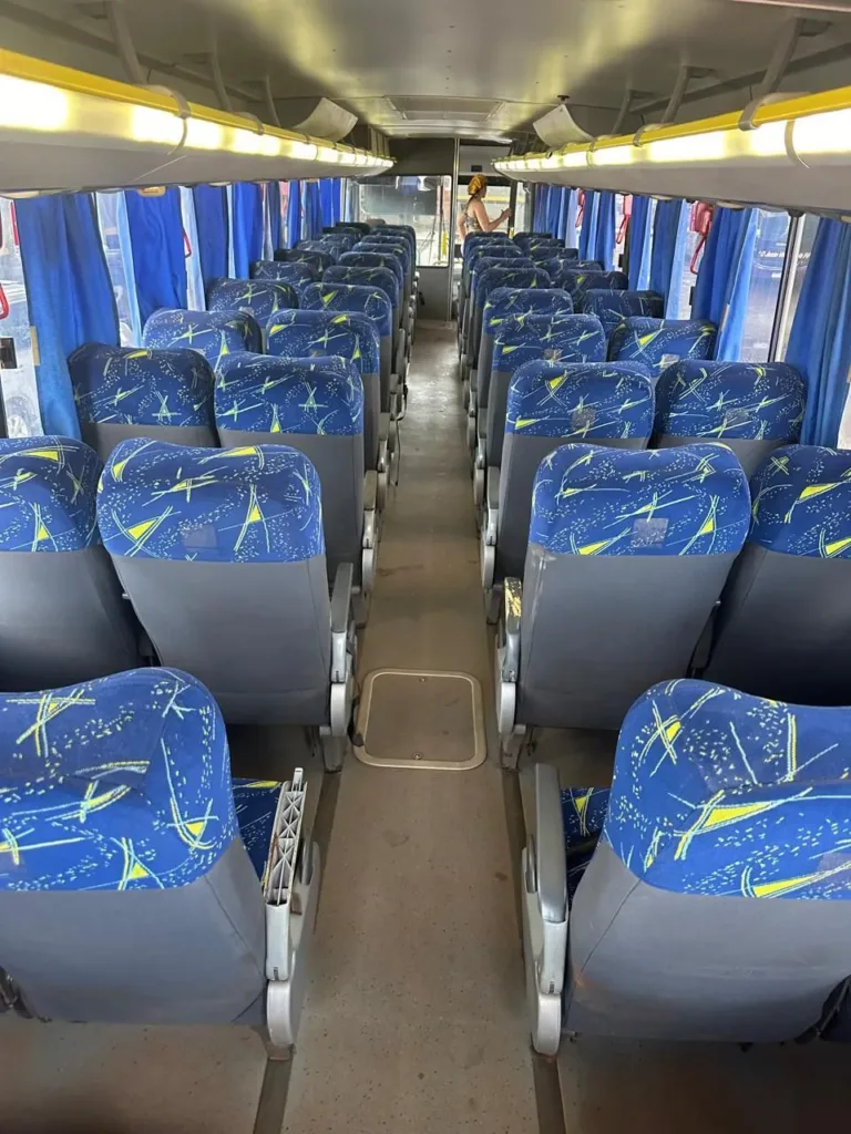 Ônibus MARCOPOLO IDEALE 770 VW 17.230 JM 2013 seminovo à venda, código 1421 - foto 09