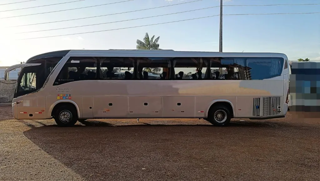 Ônibus MARCOPOLO PARADISO 1050 G7 VOLVO JM 2014 seminovo à venda, código 92 - foto 04