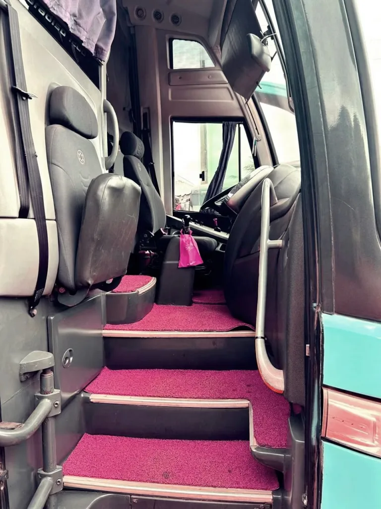 Ônibus MARCOPOLO PARADISO 1200 G7 O500 RSD JM 2013 seminovo à venda, código 37 - foto 03