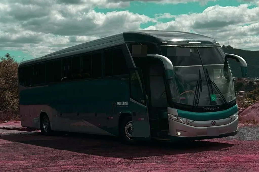 Ônibus MARCOPOLO PARADISO 1200 G7 K 360 JM 2013 seminovo à venda, código 642 - foto 01
