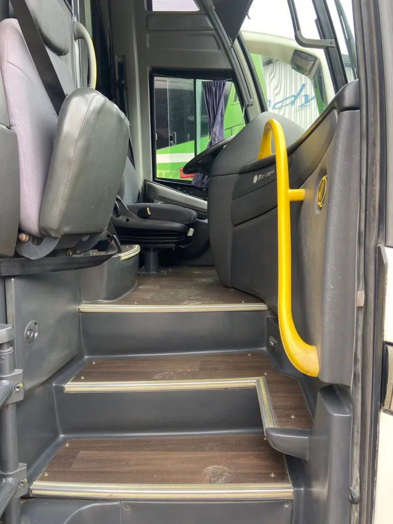 Ônibus MARCOPOLO PARADISO 1200 G7 VOLVO B340 JM 2016 seminovo à venda, código 1497 - foto 03