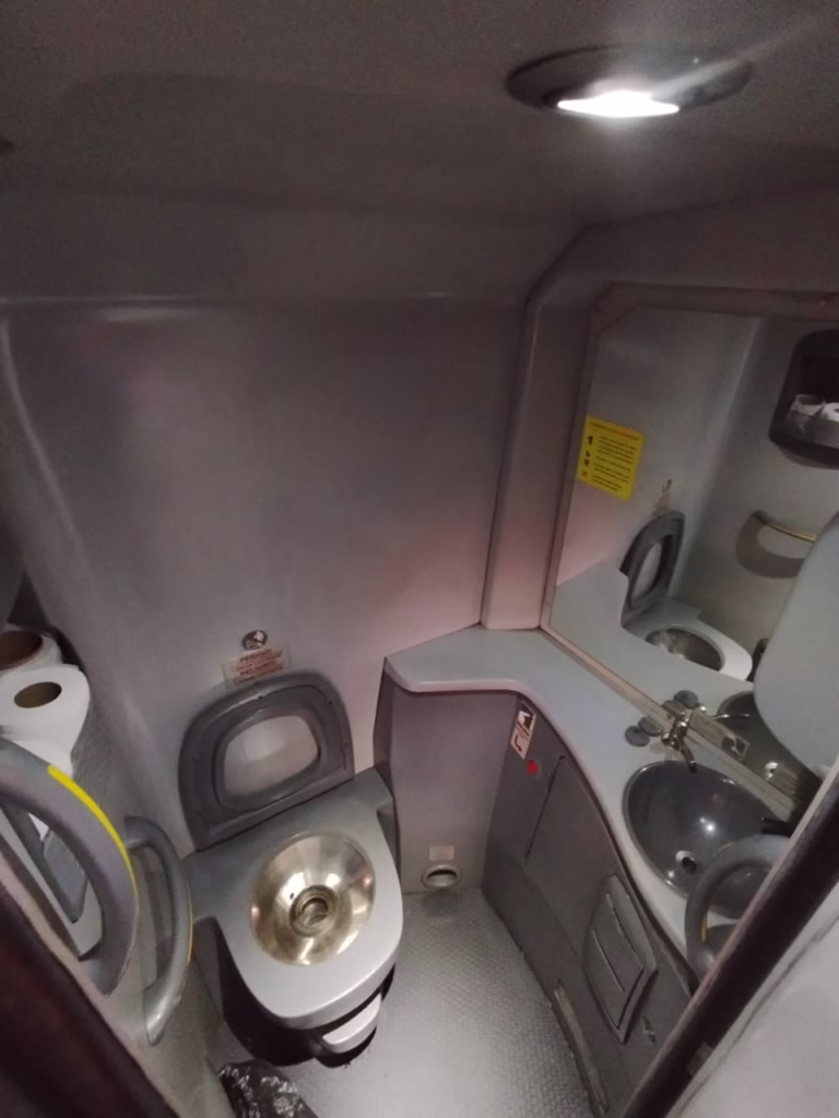 Ônibus MARCOPOLO PARADISO 1600 LD G7 0500 RSD JM 2016 seminovo à venda, código 261 - foto 09