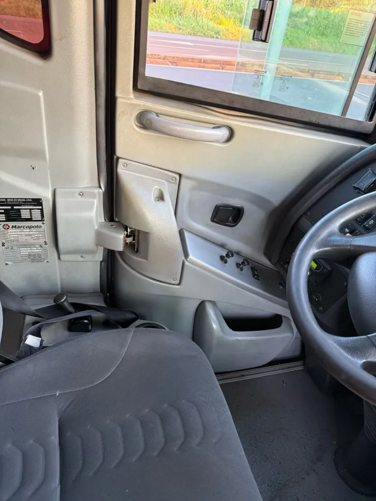 Ônibus MARCOPOLO PARADISO 1600 LD G7 O500 RSD JM 2019 seminovo à venda, código 592 - foto 08