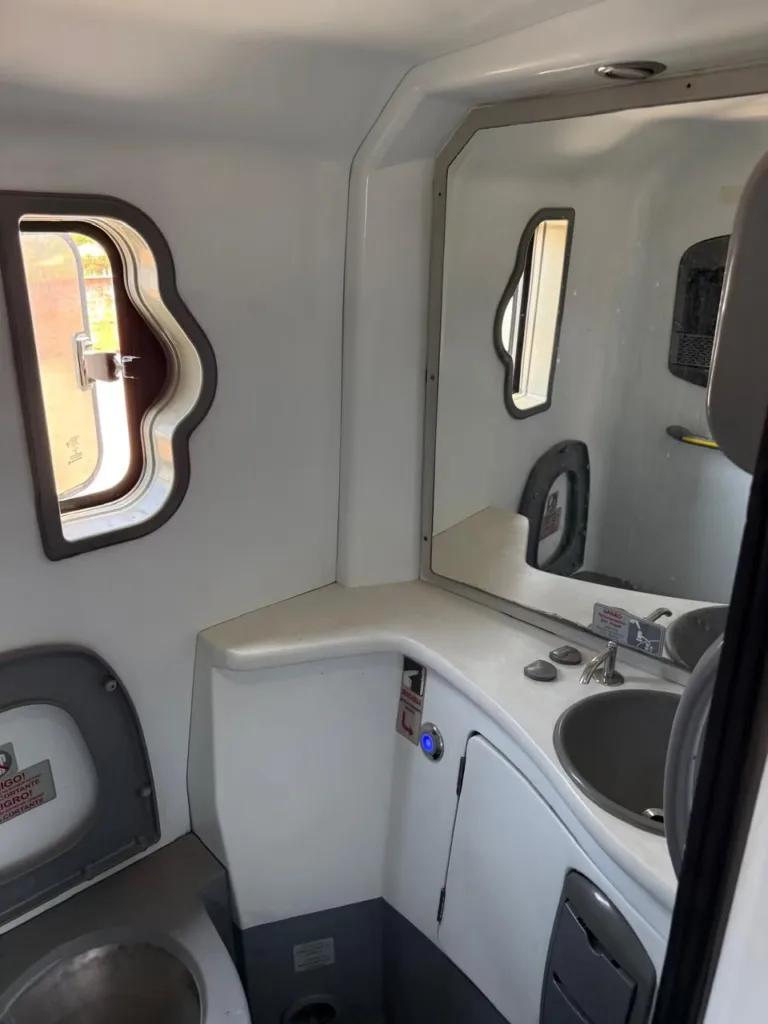 Ônibus MARCOPOLO PARADISO 1600 LD G7 O500 RSD JM 2019 seminovo à venda, código 69 - foto 08