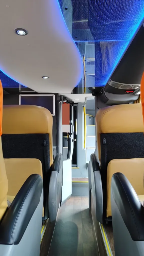 Ônibus MARCOPOLO PARADISO 1800 DD NEW G7 K440 JM 2018 seminovo à venda, código 502 - foto 13