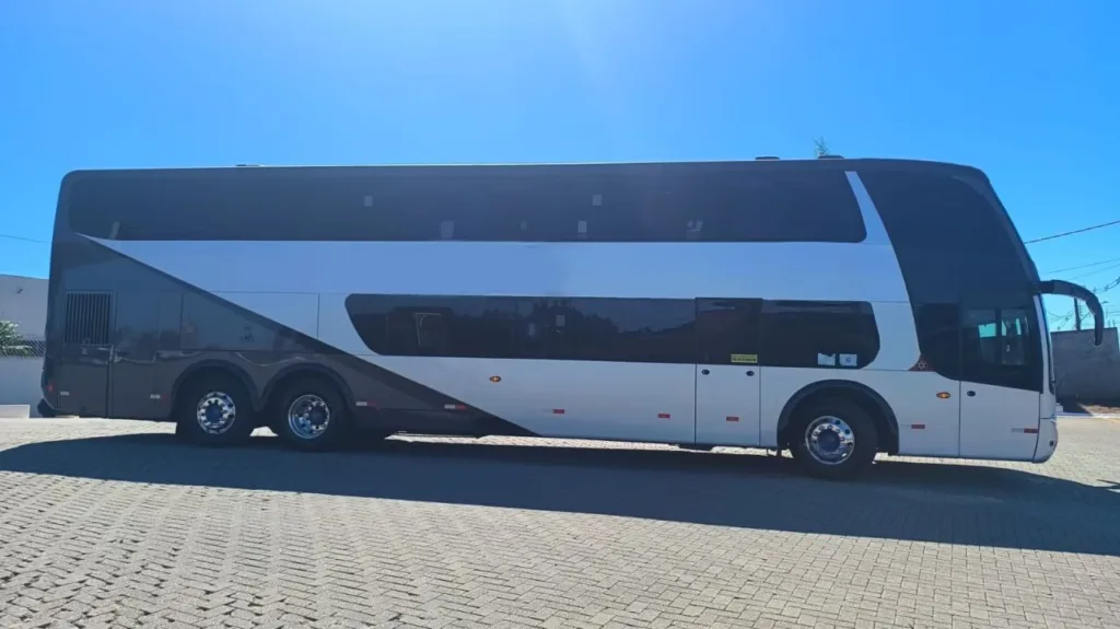 Ônibus MARCOPOLO PARADISO DD G6 VOLVO B12 R JM 2010 seminovo à venda, código 945 - foto 02
