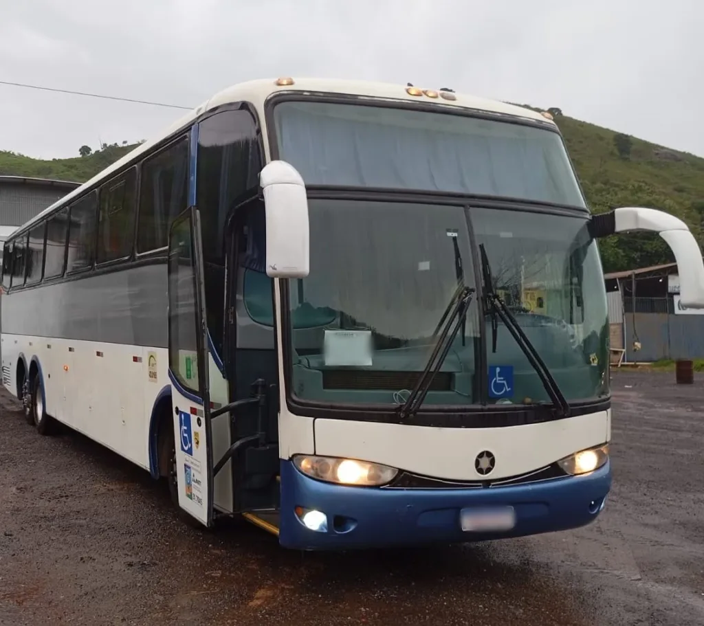 Ônibus MARCOPOLO PARADISO G6 1200 O500 RSD JM 2006 seminovo à venda, código 1335 - foto 01