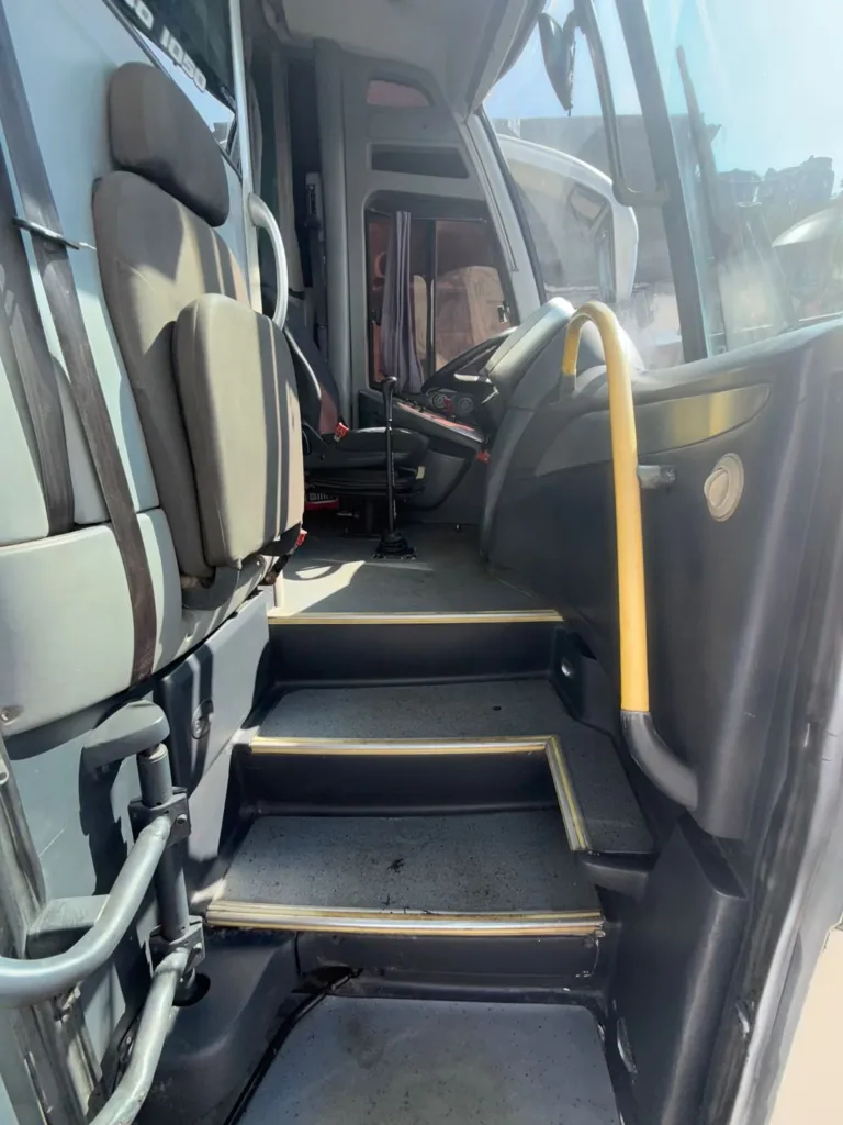 Ônibus MARCOPOLO PARADISO G7 1050 MB O500 R JM 2012 seminovo à venda, código 1547 - foto 08