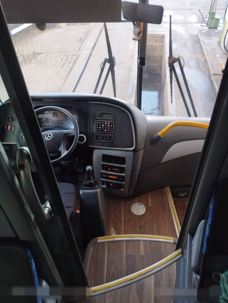 Ônibus Marcopolo Paradiso G7 1200 Chassi O500 RSD Ano 2010 COD.1563