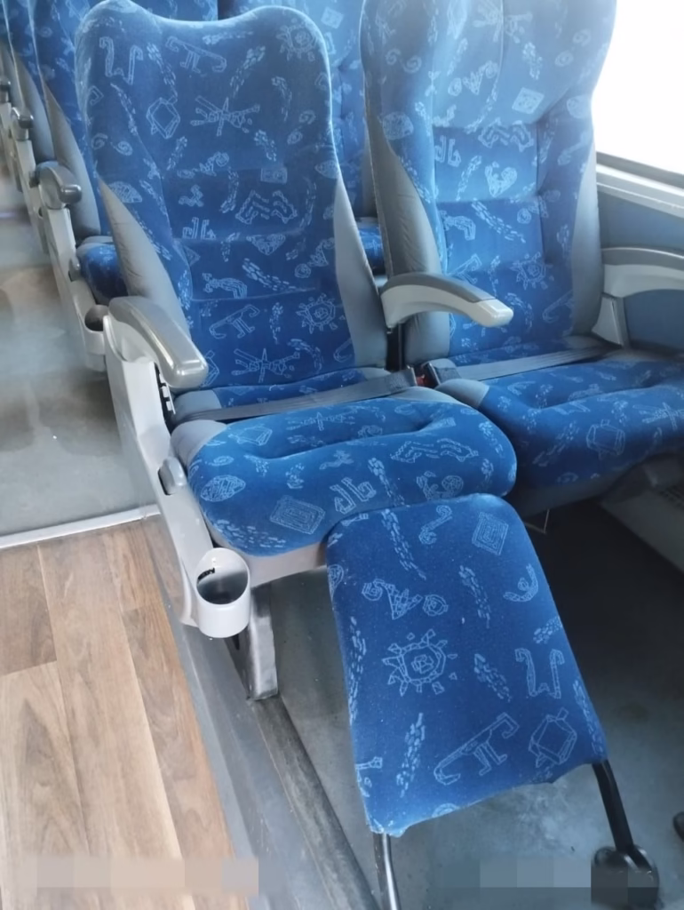 Ônibus Marcopolo Paradiso G7 1200 Chassi O500 RSD Ano 2010 COD.1563