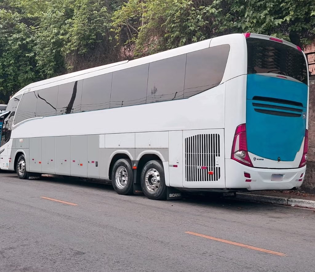 MARCOPOLO PARADISO G7 1350 ANO 2017 K360 JM COD.1647