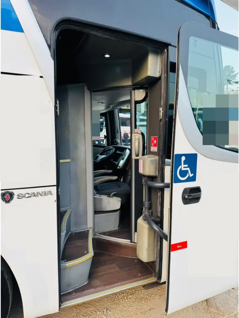 Ônibus MARCOPOLO PARADISO LD 1600 G7 SCANIA JM 2017 seminovo à venda, código 598 - foto 06