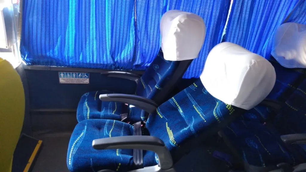 Ônibus MARCOPOLO SENIOR AGRALE MA 10 JM 2013 seminovo à venda, código 1501 - foto 09