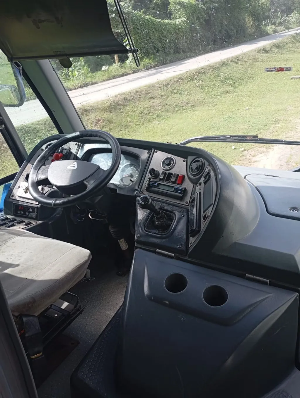 Ônibus MARCOPOLO SENIOR AGRALE MA 10 JM 2014 seminovo à venda, código 1598 - foto 04
