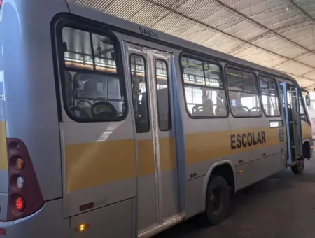 Ônibus MARCOPOLO SENIOR MB LO 916 JM 2017 seminovo à venda, código 1575 - foto 04