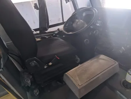 Ônibus MARCOPOLO SENIOR MB LO 916 JM 2017 seminovo à venda, código 1575 - foto 06