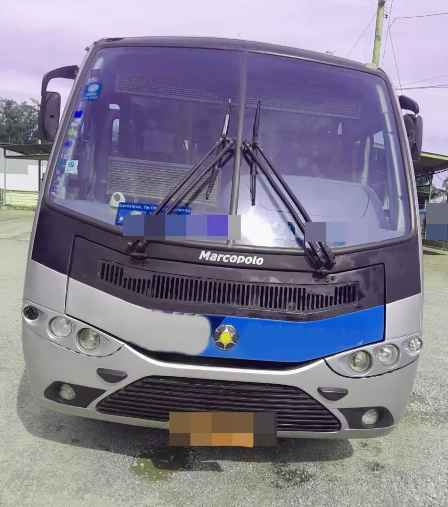 Ônibus MARCOPOLO SENIOR M.BENZ LO 916 JM 2020 seminovo à venda, código 311 - foto 02