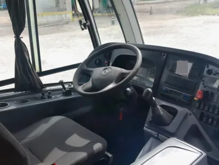 Ônibus MARCOPOLO SENIOR M.BENZ LO 916 JM 2020 seminovo à venda, código 311 - foto 08