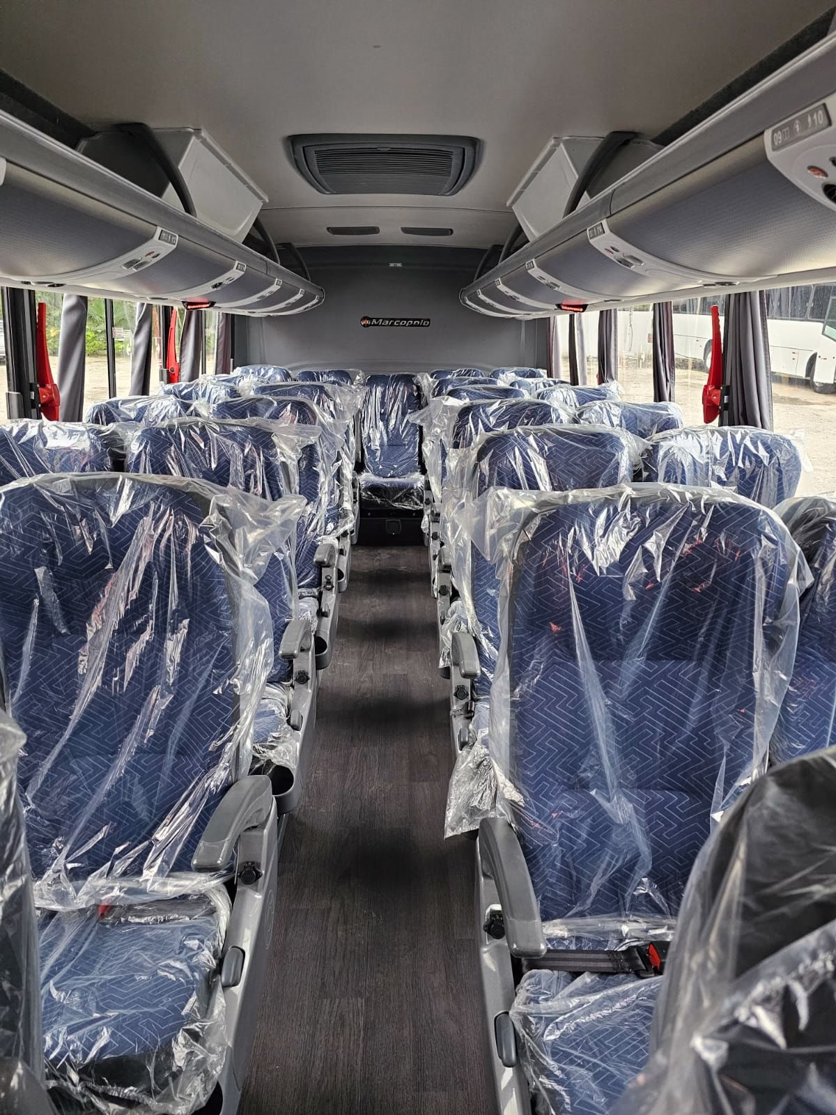 MARCOPOLO SENIOR ANO 2024 M.BENZ LO 916 JM COD.51