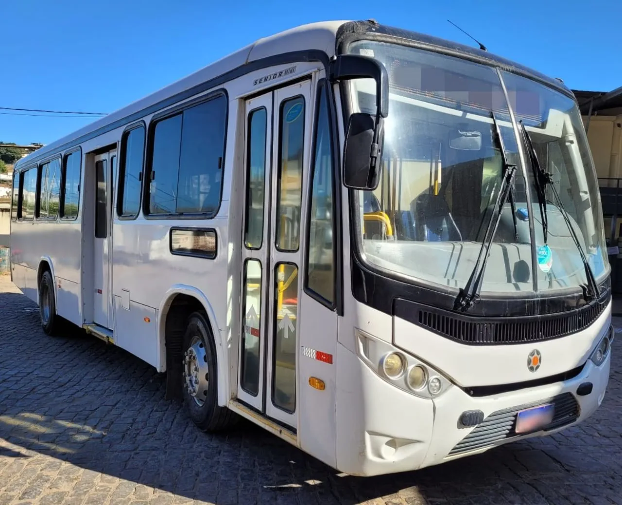 Ônibus MARCOPOLO SENIOR MIDI M.B 1519 JM 2014 seminovo à venda, código 1550 - foto 01