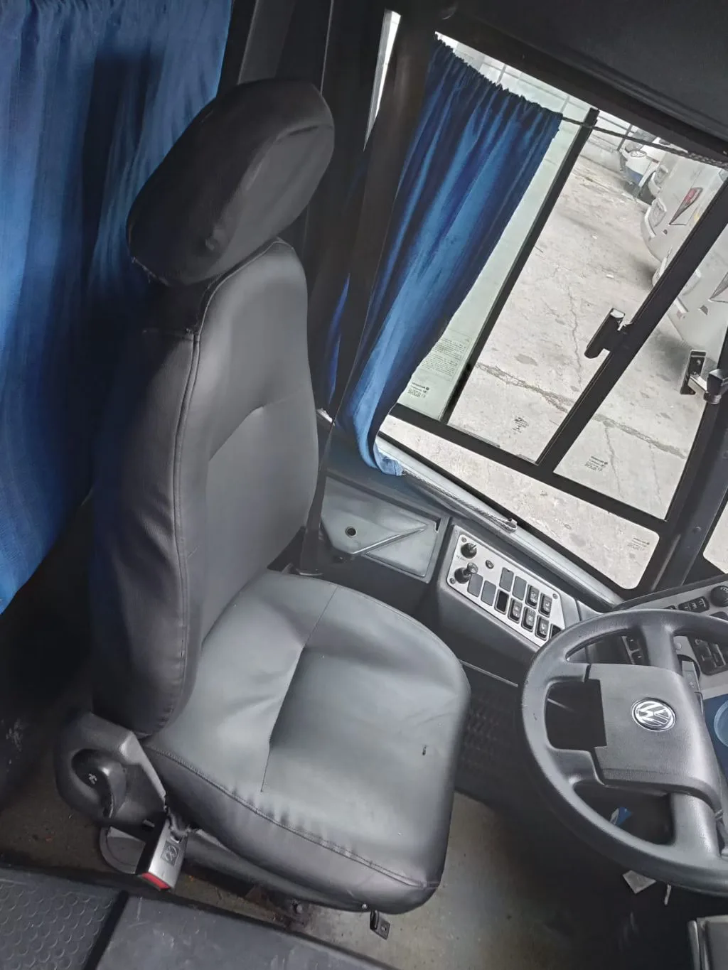 Ônibus MARCOPOLO SENIOR VW 9.150 JM 2011 seminovo à venda, código 1610 - foto 04