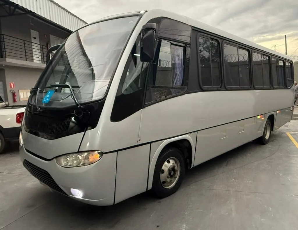 Ônibus MARCOPOLO SENIOR VW 9160 JM 2013 seminovo à venda, código 296 - foto 03