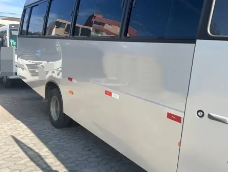 Ônibus MARCOPOLO VOLARE ATTACK 9 CUMMINS JM 2024 seminovo à venda, código 438 - foto 03
