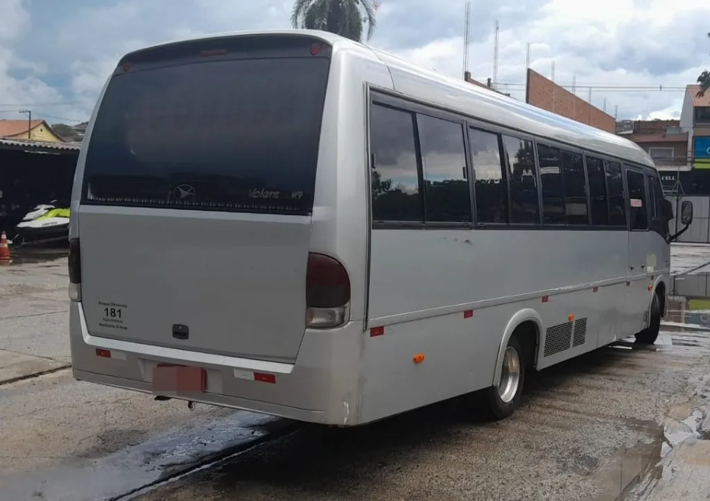 Ônibus MARCOPOLO VOLARE DW9 M.BENZ LO 915 JM 2011 seminovo à venda, código 962 - foto 04