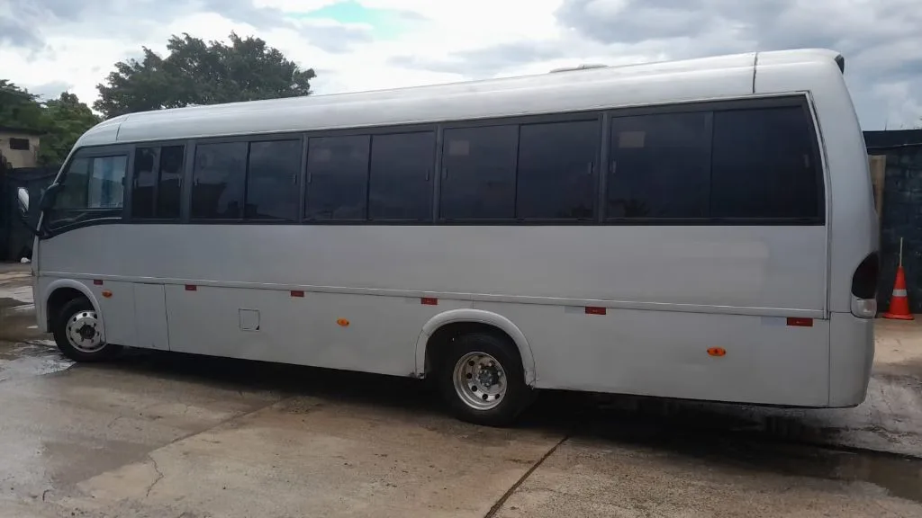Ônibus MARCOPOLO VOLARE DW9 M.BENZ LO 915 JM 2011 seminovo à venda, código 962 - foto 05
