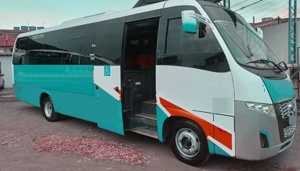 Ônibus MARCOPOLO VOLARE DW9 M.BENZ LO 916 JM 2014 seminovo à venda, código 827 - foto 01