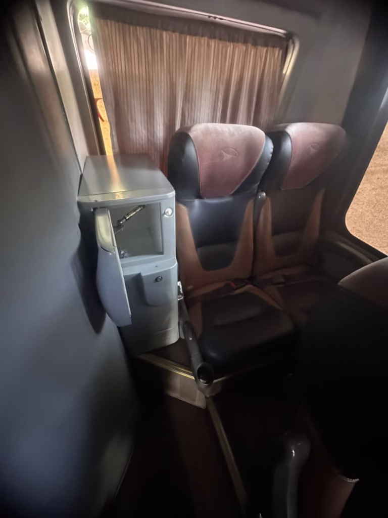 Marcopolo Volare Fly 10 luxo executivo ano 2022 COD.918