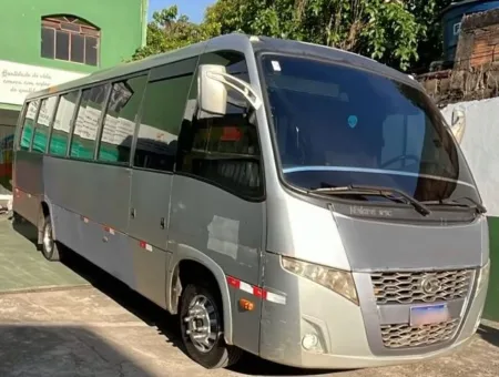 Ônibus MARCOPOLO VOLARE W9 AGRALE CUMMINS JM 2017 seminovo à venda, código 1671 - foto 01